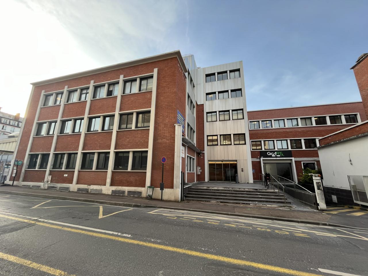 Bureau Malakoff 931m² Location bureau Malakoff Hauts-de-Seine OLBUR2318301 0